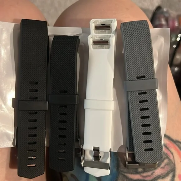 Fitbit charge 2 bands - Picture 2 of 2